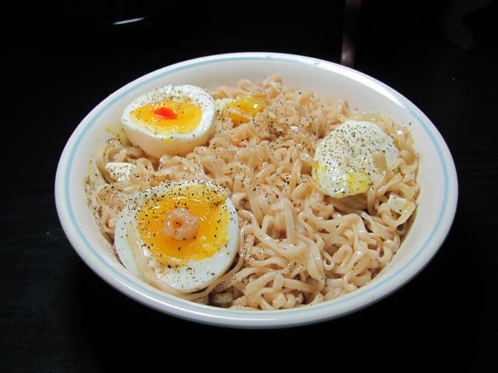 Do You Add Raw Or Cooked Egg To Ramen?